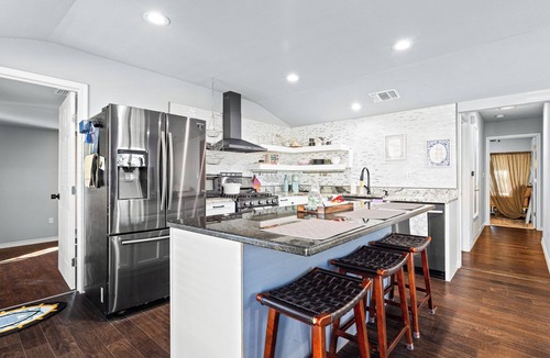 Mahncke Park House | Spacious 4-bedroom house in welcoming San Antonio near trails, Pearl, Gardens