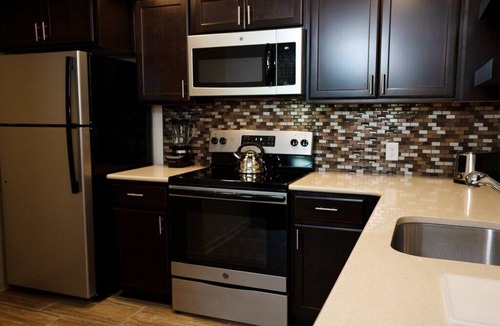 Williamsburg Apartment | Spacious 4 BR | The Colonies At Williamsburg
