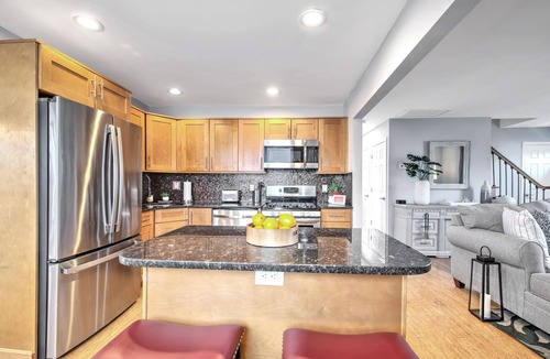 Point Pleasant Beach House | Spacious 4 BR house - One block from private beach w/beach passes