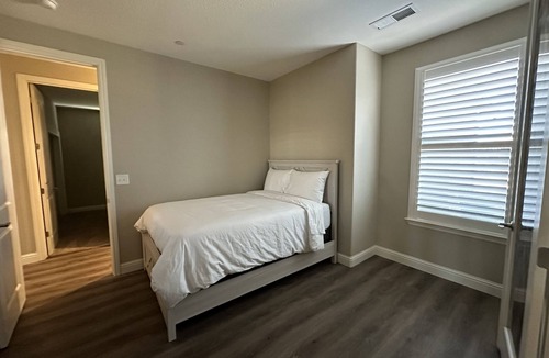 Merced House | Spacious 4BD 2BA- Home Near UC Merced