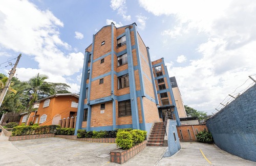 Lalinde Apartment | Spacious 4BD Poblado apartment. Great quiet location! Walk to Provenza/Lleras!