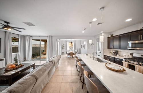 Glendale House | Spacious 4BR & 3BA Near Luke AFB, State Farm Stadium & Desert Diamond Arena