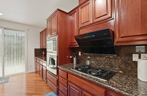 Tracy House | Spacious 4BR/4BA Tracy Home for Families & Groups!