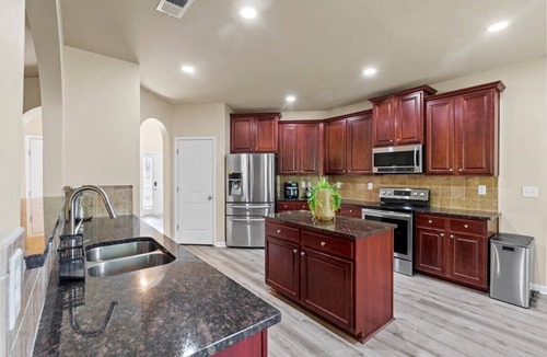 Fort Gordon House | Spacious 4BR Elegant Retreat; Prime Augusta Location!