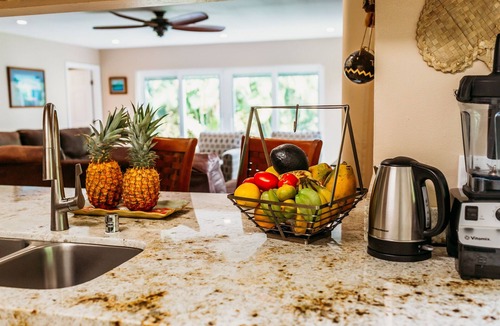 Kihei House | 🌴 Spacious 4BR Kihei Retreat Walk to Beach A/C Family Ready + Beach Gear