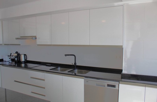 El Ejido Apartment | Spacious 4BR Málaga Centro Apartment 2 Baths Balcony A/C Sleeps 7