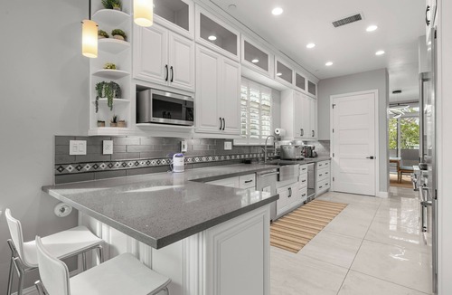 Downtown Sacramento House | Spacious 4BR Midtown Home - Perfect for Big Groups