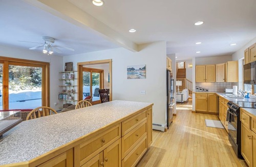 Mount Desert House | Spacious 4BR on Somes Sound! [Sound View]