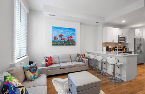 Center City West Apartment | Spacious 4BR Rittenhouse Square Retreat