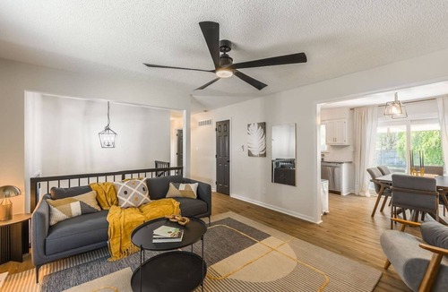Pleasant Valley House | Spacious 4BR World Cup Home Private Garage