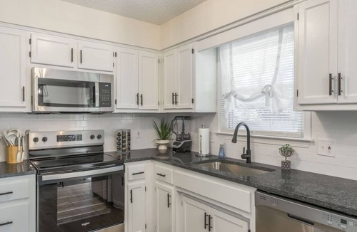 Pleasant Valley House | Spacious 4BR World Cup Home Private Garage