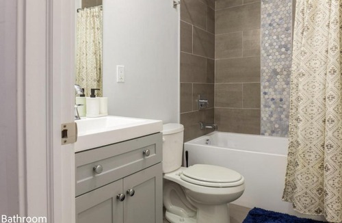 North Philadelphia East Apartment | Spacious 4BR4BA for 12 Private Backyard WD