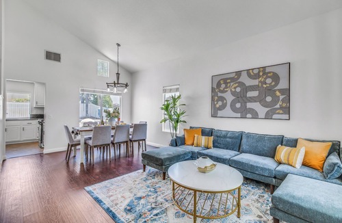 Riverside House | Spacious 5-Bed, 3-Bath Riverside Home with Pool & Jacuzzi