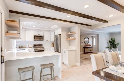 Huntington Beach House | Spacious 5-bedroom house near the beach w/Pool, Spa & BBQ