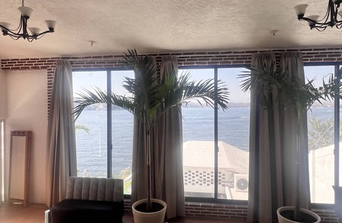 Tequesquitengo House | Spacious 5-bedroom house with AC, WiFi in delightful Tequesquitengo