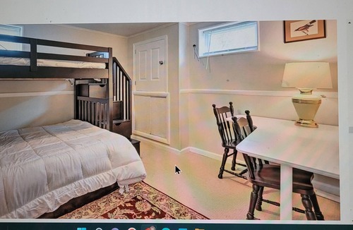 Lanham Villa | Spacious 5-bedroom villa with fitness room, WiFi in lovely New Carrollton