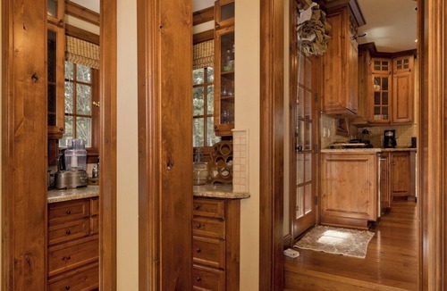 Mammoth Lakes House | Spacious 5-bedroom 5 1/2 Bath Home on Starwood Golf Course - 13th Fairway