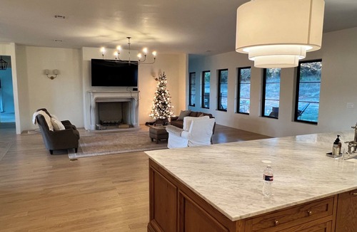 Chandler House | Spacious 5-bedroom estate with WiFi, fitness room in serene Chandler on 57 acres