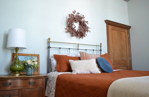Whitewood House | Spacious 5-bedroom farmhouse near Sturgis with WiFi