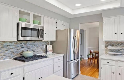 Littleton House | Spacious 5 Bedroom House in Centennial near Southglenn Country Club