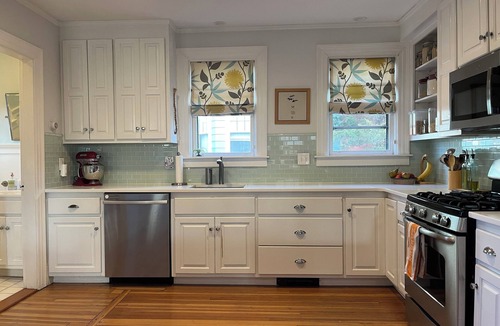 Blackstone House | Spacious 5-bedroom home with private yards - near Brown/RISD