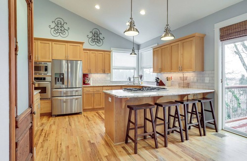 Silverton House | Spacious 5-bedroom house in charming Silverton, Family Friendly