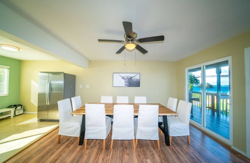 Punaluu House | Spacious 5 Bedroom Home/2 Kitchens in Oahu's Countryside