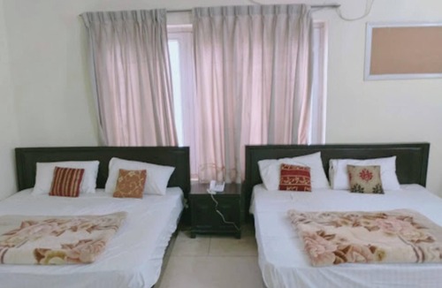 Multan Hotel | Spacious 5-bedroom hotel in charming Multan with AC