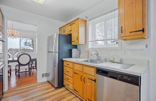 Potomac House | Spacious 5-bedroom house in Potomac, MD, offering plenty of rooms and comfort.