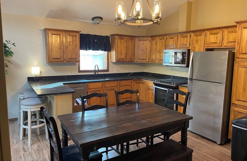 Denver House | Spacious 5-bedroom house with WiFi, AC in charming Arvada