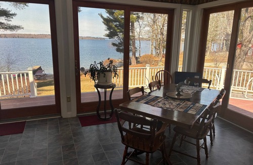 Standish House | Spacious 5-bedroom lake house in Standish, ME