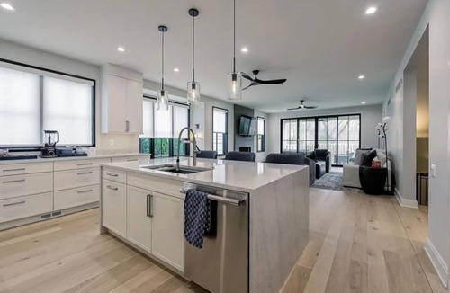 Birmingham House | Spacious 5-Bedroom Retreat in Birmingham, MI — Ideal for Families & Groups