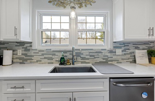 Indianapolis House | Spacious 5-bedroom house w/1.5 Kitchens & Beautiful Yard near Broad Ripple