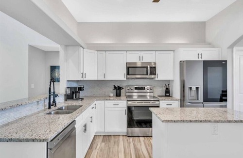 Broadmoor House | Spacious 5-bedroom house in lovely Rotonda West with fast WiFi and Private Pool