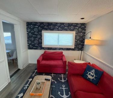 Old Orchard Beach House | Spacious 5 BR Coastal Retreat - Perfect 4 Groups