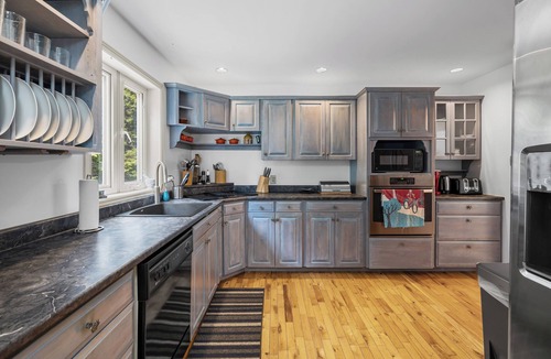 Souris House | Spacious 5-Bed Gulf View Home for Families, Groups, and Coastal Getaways