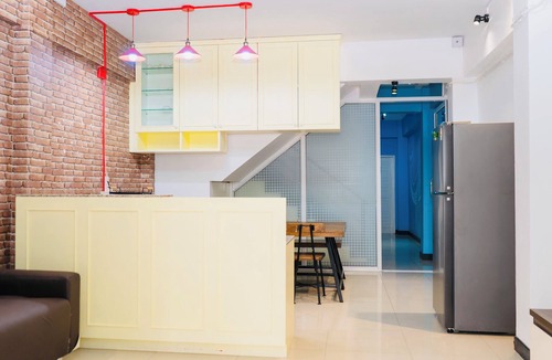 Huay Kaew House | Spacious 5-bedroom 5.5 bathrooms townhome in Nimman with airport pick up