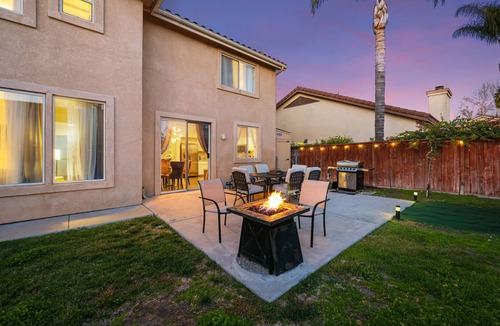San Luis Rey House | Spacious 5BR, 4 Bath With Hot Tub & Pool Table Only 5 Mi to Beach