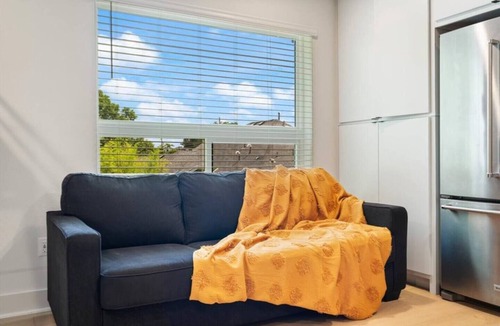 Swede Hill House | Spacious 5BR Central Austin Home w/Pool, Sleeps 13