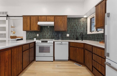 Olathe House | Spacious 5BR Home 5 KingBeds Perfect for FIFA WC26