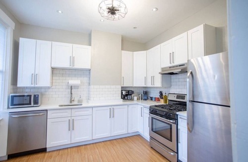 South Hills House | Spacious 5BR Home | Great for Groups & Families