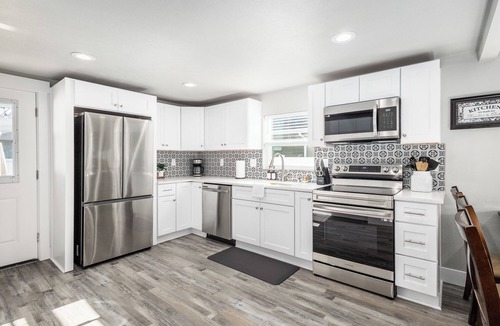 Spokane House | Spacious 5BR Home Mins to Downtown