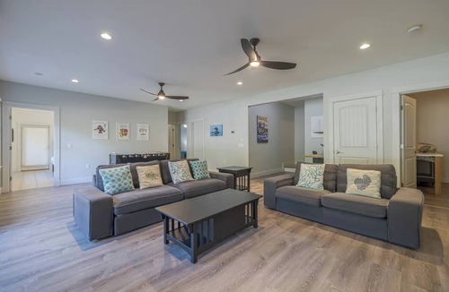 Mount Desert House | Spacious 5BR Home in Center of MDI [Loons Landing]