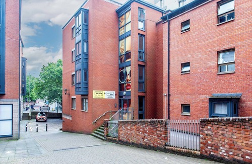Nottingham City Centre Apartment | Spacious 6-Bed Apartment in City Centre