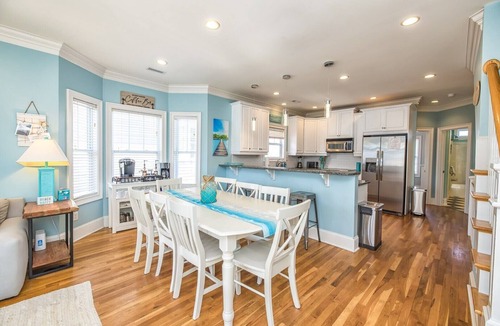 Wilmington Beach House | Spacious 6-bedroom ocean view home, 1 minute walk to beach!