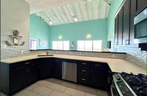 Estate Cotton Valley Villa | Spacious 6-bedroom villa with AC and large private pool