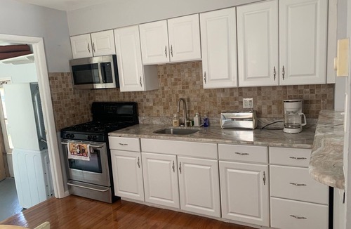 Brigantine Apartment | Spacious 6-bedroom Home 3 story in tranquil Brigantine with close acces to beach
