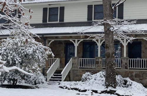 Saint Andrews House | Spacious 6-BR, On-Campus Home in Sewanee w/Lovely Porch, Outdoor Fireplace & TV