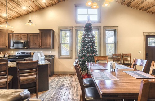 Deadwood Cabin | Spacious 6 BR Paradise in Powder House Pass-Near Deadwood and Trails