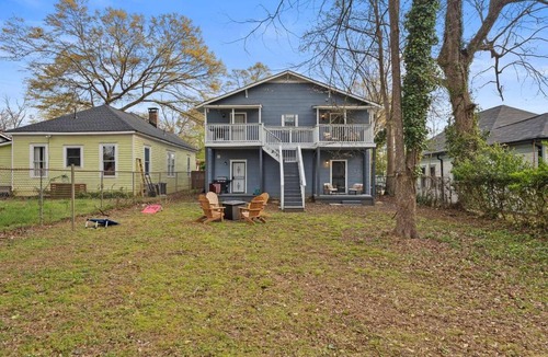 West End House | Spacious 6BR Duplex | Patio + Near BeltLine